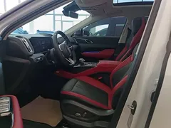 2023 Hongqi HS3 1.5T 2WD, белый — фото 15