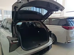 2023 Hongqi HS3 1.5T 2WD, белый — фото 19