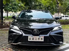 2023 Toyota Camry 2.0S, чёрный — фото 2