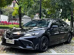 2023 Toyota Camry 2.0S, чёрный — фото 3