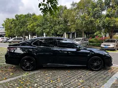 2023 Toyota Camry 2.0S, чёрный — фото 9
