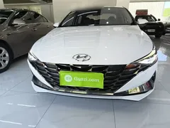2022 Hyundai Elantra 1.5L CVT LUX Premium, белый — фото 2