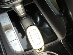 2022 Hyundai Elantra 1.5L CVT LUX Premium, белый — фото 8