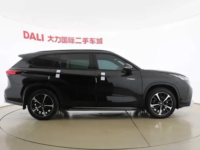 2021 Toyota Crown Kluger 2.5L HEV 4WD Premium