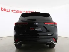 2021 Toyota Crown Kluger 2.5L HEV 4WD Premium, чёрный — фото 16