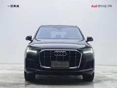 2023 Audi Q7 55 TFSI quattro S line sporty, чёрный — фото 2