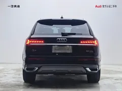 2023 Audi Q7 55 TFSI quattro S line sporty, чёрный — фото 5