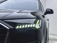 2023 Audi Q7 55 TFSI quattro S line sporty, чёрный — фото 20