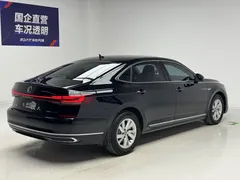 2022 Volkswagen Passat 430PHEV Hybrid, чёрный — фото 4