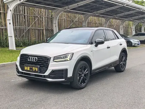 2021 Audi Q2L 35 TFSI Fashion Sport