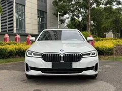 2021 BMW 5 Series 525Li, белый — фото 2