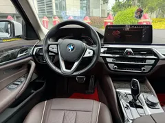 2021 BMW 5 Series 525Li, белый — фото 11