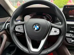 2021 BMW 5 Series 525Li, белый — фото 12