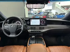 2021 Lexus LS 500h, чёрный — фото 10