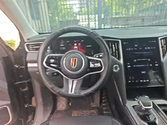 2024 Hongqi HS7 2.0T PHEV 4WD 7, чёрный — фото 11