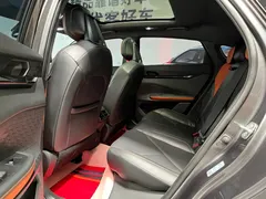 2022 Changan UNI-V 1.5T — фото 12