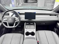 2026 BYD Seal 05 128KM — фото 9