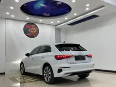 2022 Audi A3 Sportback 35 TFSI, белый — фото 19