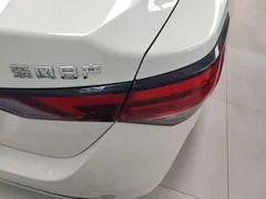 2022 Nissan Sylphy 1.6L XL CVT, белый — фото 24