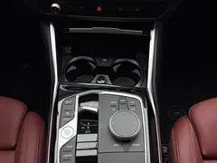 2023 BMW 3 Series 320Li M Sport Package, чёрный — фото 11