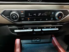 2023 Jetour Jietu X70 1.5T DCT Dream 5 seats, чёрный — фото 12