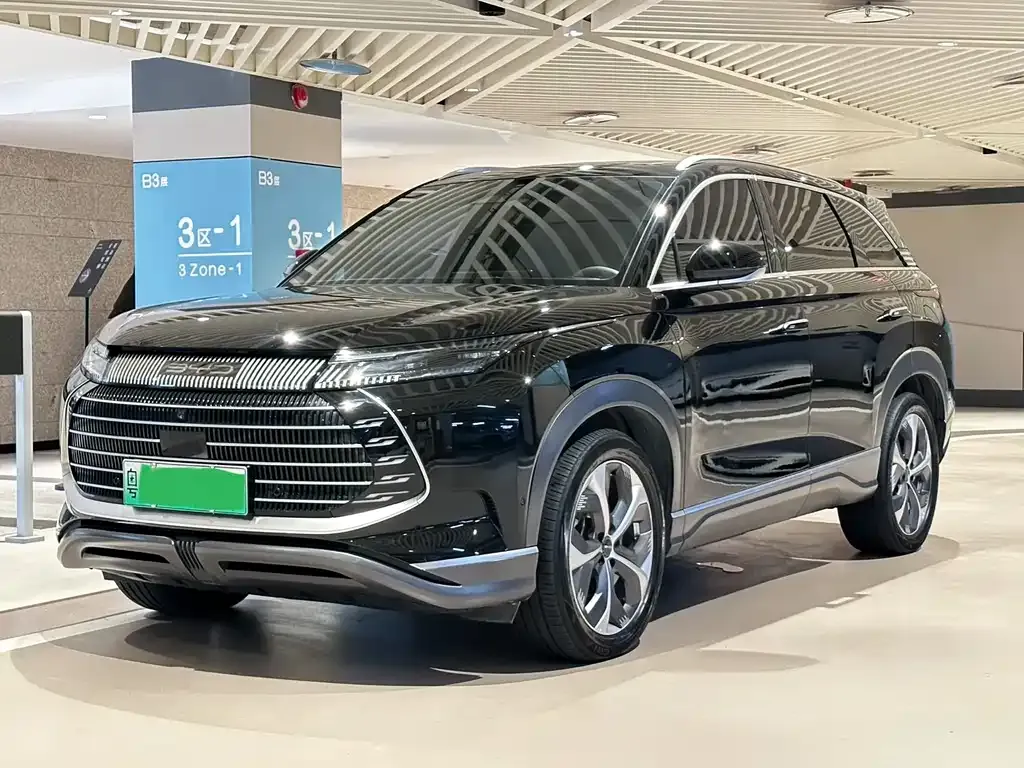 2023 BYD Frigate 07 DM-i 205KM