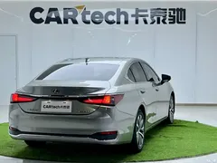 2020 Lexus ES 200 Excellence — фото 23