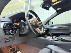2022 BMW 6 Series GT 630i M Sports Package, чёрный — фото 5
