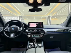 2022 BMW 6 Series GT 630i M Sports Package, чёрный — фото 7