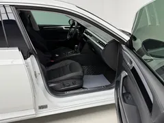2021 Volkswagen CC 380TSI 30, белый — фото 11