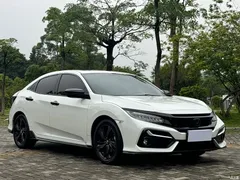 2021 Honda Civic HATCHBACK 220TURBO CVT cool control, белый — фото 3