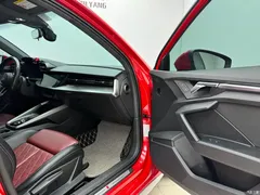 2022 Audi A3 A3L Limousine 35 TFSI Aggressive Sports — фото 12