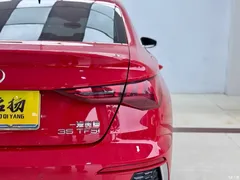 2022 Audi A3 A3L Limousine 35 TFSI Aggressive Sports — фото 20