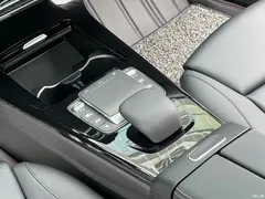 2022 Mercedes-Benz A-Class A 200 L sports sedan dynamic version, белый — фото 18