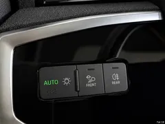2022 Audi Q3 35 TFSI fashionable and dynamic, белый — фото 19