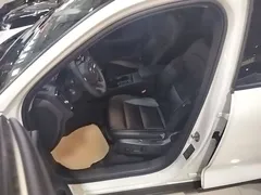 2022 Volvo XC40 4WD Fashion, белый — фото 12