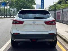 2022 Nissan Qashqai 2.0L CVT XV Prem Luxury, белый — фото 5