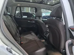 2023 BMW X3 xDrive30i Advanced M Night Package, белый — фото 15