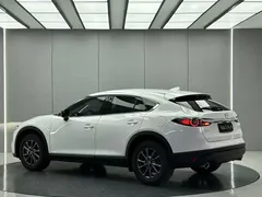 2021 Mazda CX-4 2.0L AT 2WD, белый — фото 3