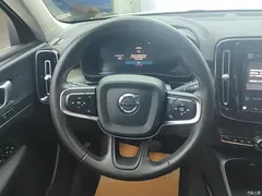2023 Volvo XC40 B4 4WD Zhiyuan Luxury — фото 15