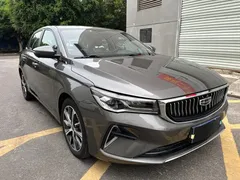 2022 Geely Emgrand 4 1.5L CVT — фото 3