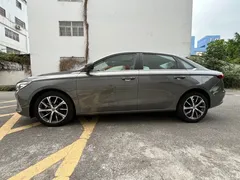 2022 Geely Emgrand 4 1.5L CVT — фото 4