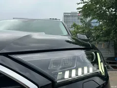 2021 Audi Q7 45 TFSI quattro S line sporty, чёрный — фото 3