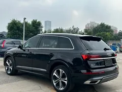 2021 Audi Q7 45 TFSI quattro S line sporty, чёрный — фото 6