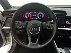 2022 Audi A3 Sportback 35 TFSI Fashion Sport, белый — фото 17