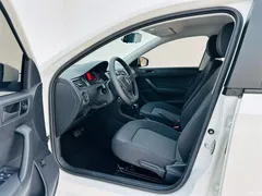 2021 Geely Santana 1.5L AT Fashion, белый — фото 13