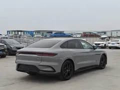 2025 BYD Han 125KM — фото 4