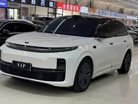 2024 Li Auto L7