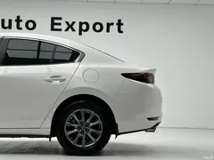 2022 Mazda Axela 2.0L AT quality engine, белый — фото 8