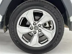 2022 Toyota RAV4 2.0L CVT 2WD Fashion, белый — фото 8